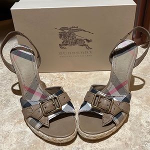 Burberry sandals